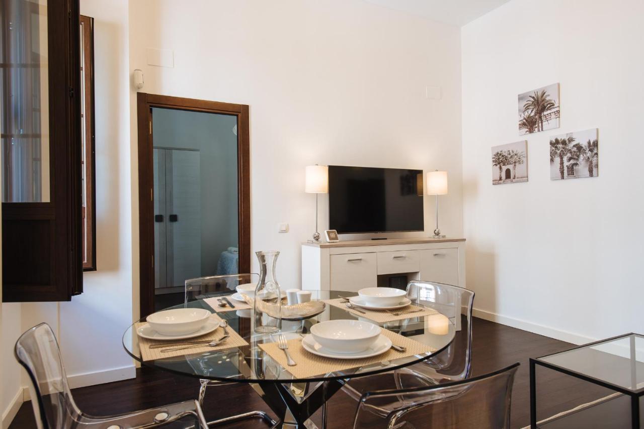 Apartamento Puerta Real - Free Parking 塞维利亚 外观 照片