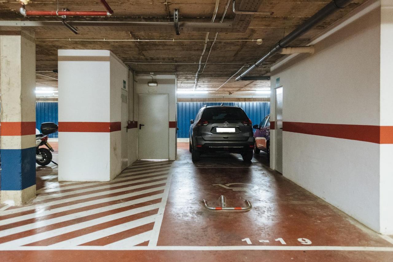 Apartamento Puerta Real - Free Parking 塞维利亚 外观 照片
